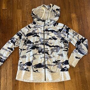 Nike Kids Camo Raincoat - Gray and Black